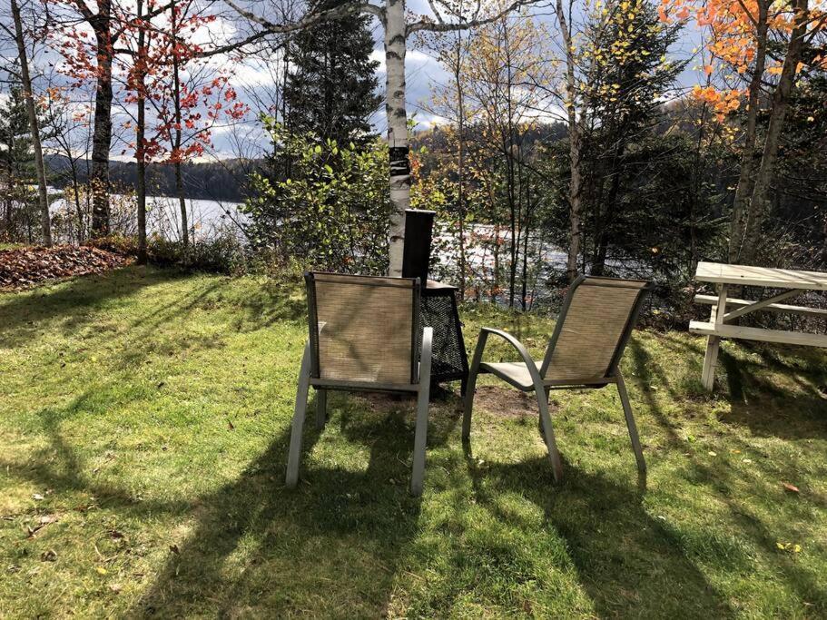לה טוק Chalet Au Bord Du St-Maurice מראה חיצוני תמונה